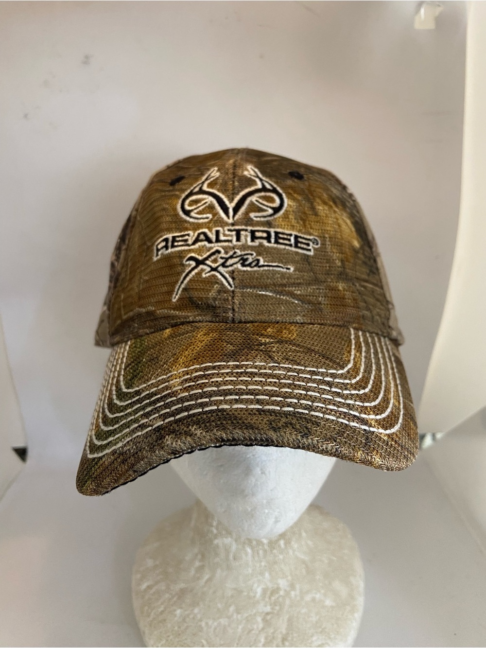Realtree Xtra Camouflage Hat - Brown Green Camo hat
